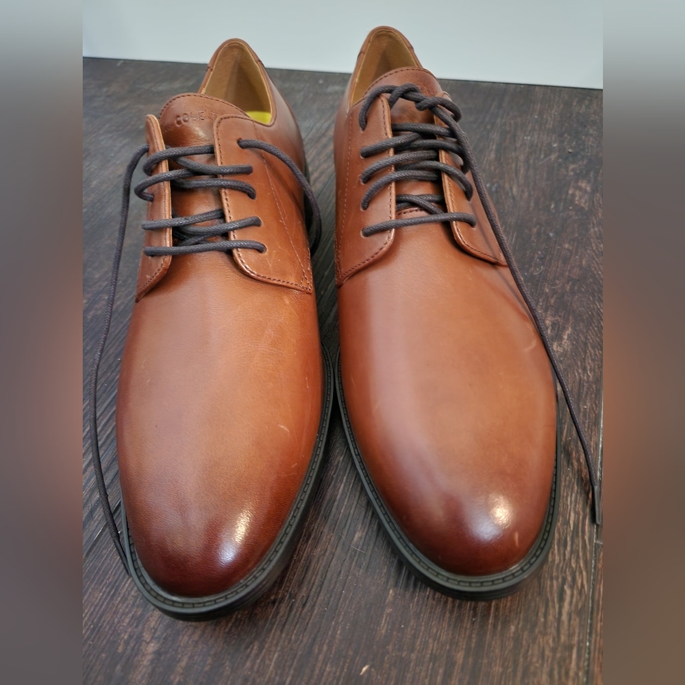 Men's Cole Haan Shoes, Size 8